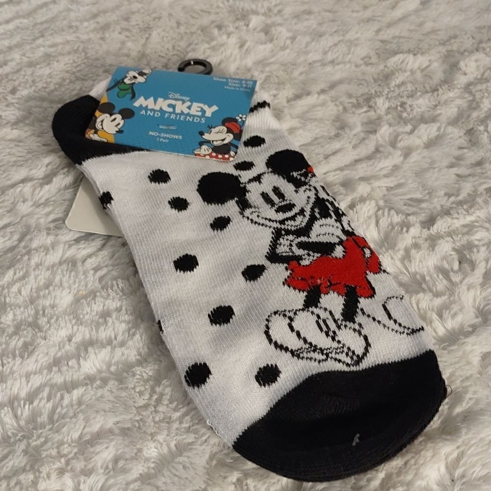 Disney Mickey & Minnie Mouse No Shows Socks